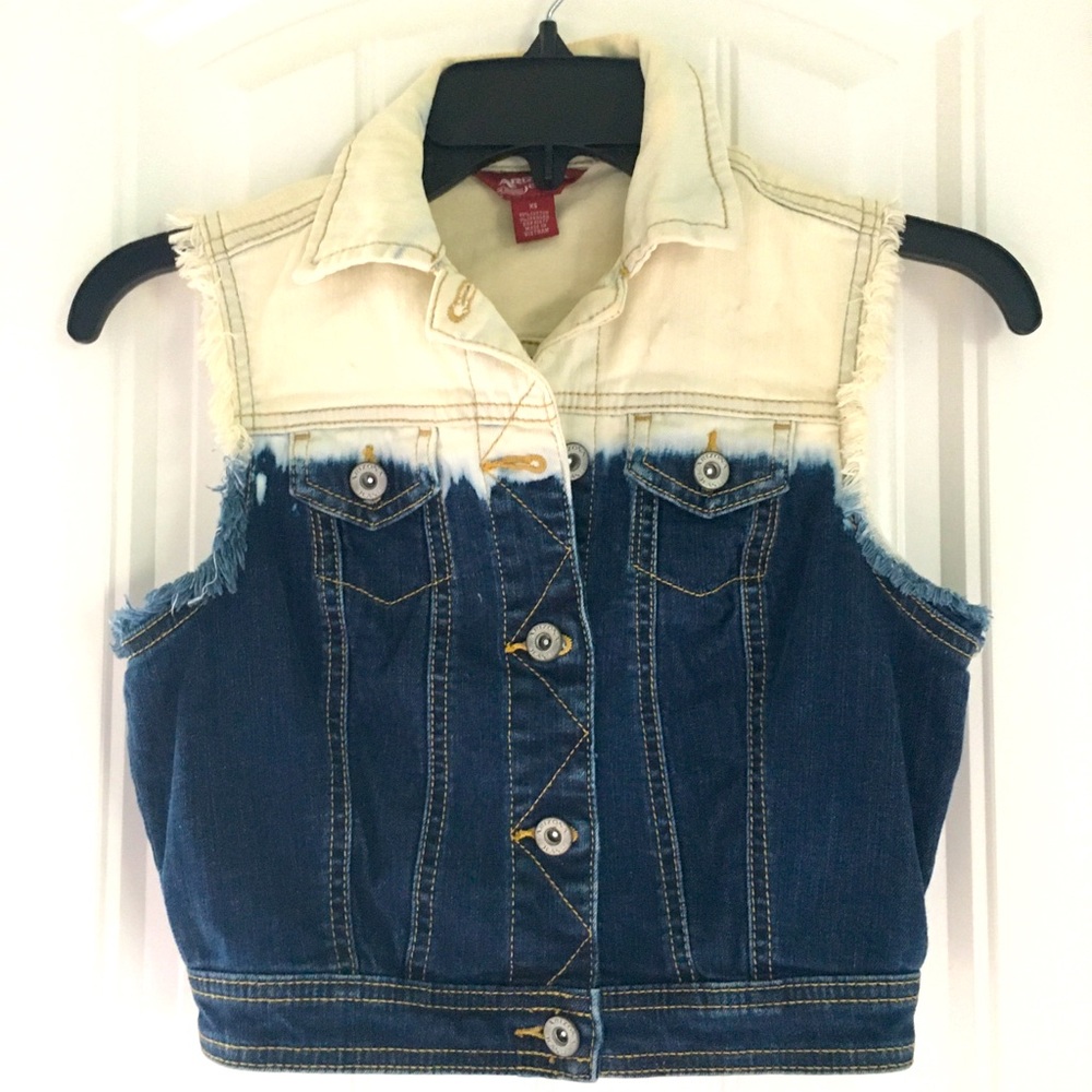 🎉 2 for $20 || Arizona Jeans Vest